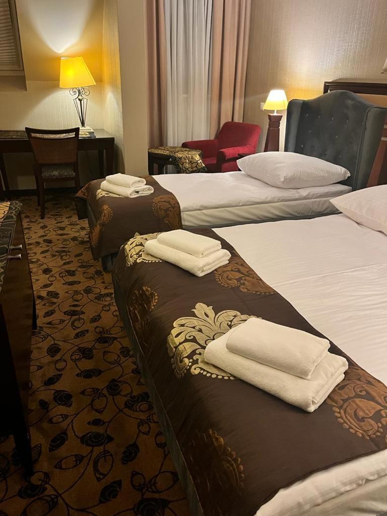 Great Polonia Krakow Kazimierz Aparthotel Ruang foto